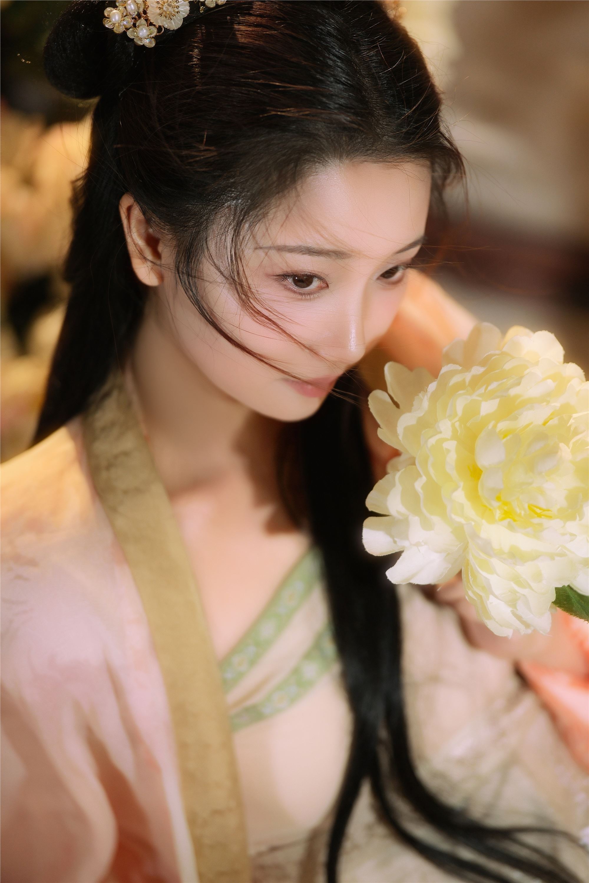 YITUYU艺图语 2025.01.11 花吻 安九鱼